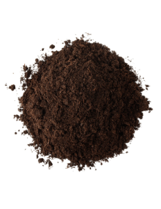 Natuurlijk mineralen mengsel voor siervogels Bio Turfconsentraat wordt geproduceerd uit zwartveen. Dit zijn de oudste lagen van een veenpakket wat opgebouwd is in vele duizenden jaren en wat is ontstaan uit vele medicinale planten en kruiden. Hierdoor bevat het een schat aan zeer waardevolle puur natuurlijke stoffen zoals humuszuren, Fulvinezuren, organische eiwitverbindingen en vele sporenelementen. Het heeft een zeer gunstig effect op de darmen en voorkomt daardoor darmproblemen. De dieren nemen zelf op zoveel als ze nodig hebben.